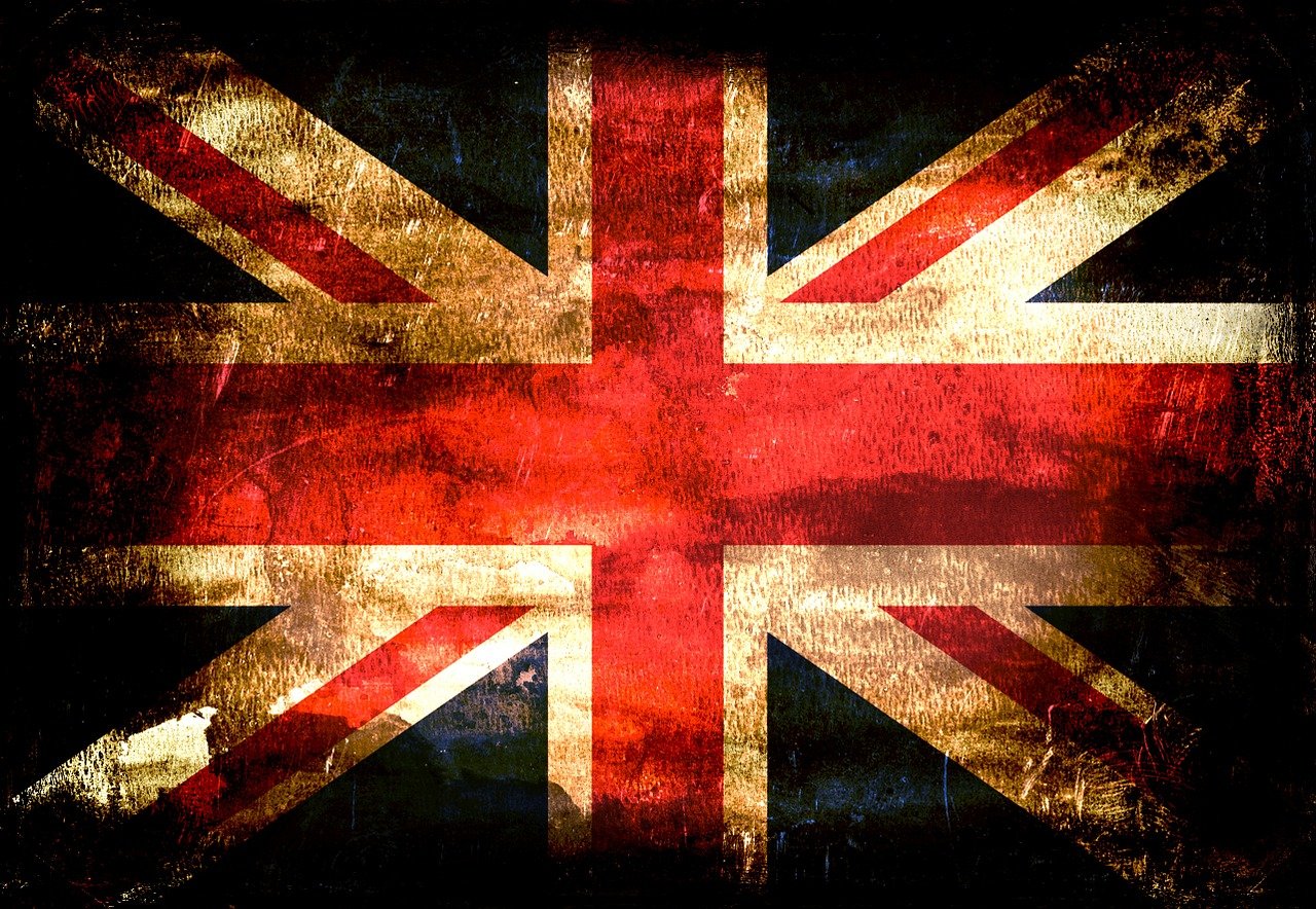 Honour all men. Love the brotherhood. Fear God. Honour the king.